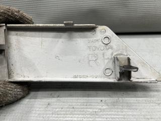 Стоп-вставка правая задняя Toyota VELLFIRE ANH20W, ANH25W, GGH20W, GGH25W 2AZ 81952-58010 3 ракурс