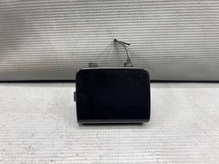 Заглушка бампера передняя Nissan ELGRAND