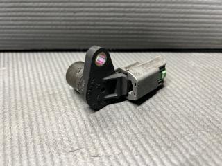 Запчасть датчик положения распредвала Nissan CEDRIC