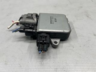 Блок управления вентилятором охлаждения Mazda MPV LW3W L3 21493 C370B 3 ракурс