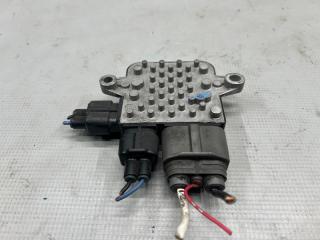 Блок управления вентилятором охлаждения Mazda MPV LW3W L3 21493 C370B 4 ракурс
