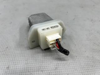 Реостат передний Nissan SERENA C25, CC25, CNC25, NC25 MR20 27226-70T03 2 ракурс Реостат передний Nissan SERENA C25, CC25, CNC25, NC25 MR20 27226-70T03 2 ракурс