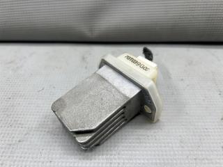 Запчасть реостат печки передний Nissan SERENA