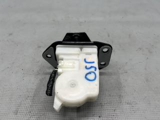 Замок 5-й двери Nissan SKYLINE CROSSOVER J50 VQ37 4 ракурс