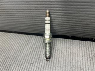 Свеча зажигания Nissan BLUEBIRD SYLPHY G11, NG11 HR15 DF 6H-11A 3 ракурс Свеча зажигания Nissan BLUEBIRD SYLPHY G11, NG11 HR15 DF 6H-11A 3 ракурс