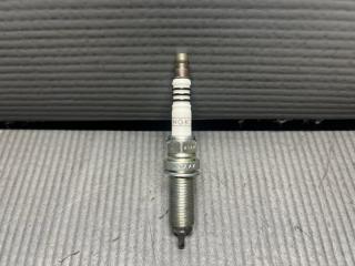 Свеча зажигания Nissan CUBE CUBIC GZ11, YGNZ11, YGZ11 HR15 DF 6H-11A 3 ракурс Свеча зажигания Nissan CUBE CUBIC GZ11, YGNZ11, YGZ11 HR15 DF 6H-11A 3 ракурс