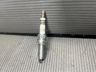 Свеча зажигания Nissan CUBE CUBIC GZ11, YGNZ11, YGZ11 HR15 DF 6H-11A 3 ракурс Свеча зажигания Nissan CUBE CUBIC GZ11, YGNZ11, YGZ11 HR15 DF 6H-11A 3 ракурс