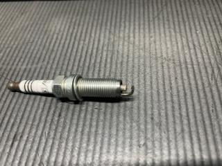 Свеча зажигания Nissan CUBE NZ12, YZ11, Z11, Z12 HR15 DF 6H-11A 2 ракурс Свеча зажигания Nissan CUBE NZ12, YZ11, Z11, Z12 HR15 DF 6H-11A 2 ракурс