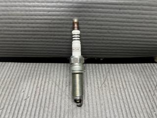 Свеча зажигания Nissan JUKE F15, F15E, F15N, JF15, YF15 HR15 DF 6H-11A 3 ракурс Свеча зажигания Nissan JUKE F15, F15E, F15N, JF15, YF15 HR15 DF 6H-11A 3 ракурс