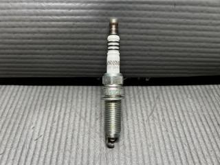 Свеча зажигания Nissan JUKE F15, F15E, F15N, JF15, YF15 HR15 DF 6H-11A 4 ракурс