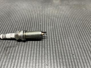Свеча зажигания Nissan MARCH K12, K13, YK12 HR12 DF 6H-11A 2 ракурс Свеча зажигания Nissan MARCH K12, K13, YK12 HR12 DF 6H-11A 2 ракурс
