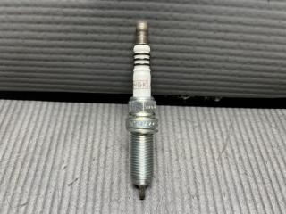 Свеча зажигания Nissan MURANO Z52Z QR25 DF 6H-11A 3 ракурс Свеча зажигания Nissan MURANO Z52Z QR25 DF 6H-11A 3 ракурс