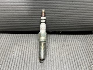 Свеча зажигания Nissan NV350 CARAVAN CS8E26, DS8E26 QR25 DF 6H-11A 3 ракурс Свеча зажигания Nissan NV350 CARAVAN CS8E26, DS8E26 QR25 DF 6H-11A 3 ракурс