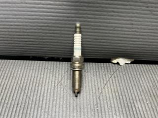 Свеча зажигания Nissan JUKE F15, F15E, F15N, JF15, YF15 HR15 FXE20HE11 3 ракурс