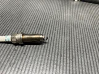 Свеча зажигания Nissan TIIDA C11, C13R, NC11, SC11X HR16 FXE20HE11 2 ракурс