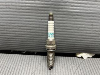 Свеча зажигания Nissan TIIDA C11, C13R, NC11, SC11X HR16 FXE20HE11 3 ракурс