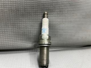 Свеча зажигания Nissan NOTE E11, NE11 CR14 LFR5AP 4 ракурс