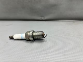 Свеча зажигания Mazda AXELA BK3P, BK5P, BKEP ZY, LF, L3 BKR5E 2 ракурс