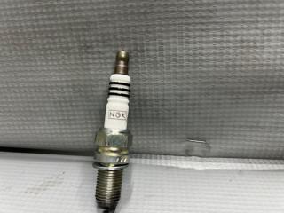 Свеча зажигания Mitsubishi PAJERO MINI Mini, H51A, H53A, H56A, H58A 4A30 DCPR7EIX-P 3 ракурс