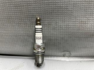 Свеча зажигания Nissan ELGRAND E52, TE52, TNE52 QR25 HB6AIX-11P 3 ракурс