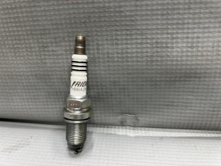 Свеча зажигания Nissan ELGRAND E52, TE52, TNE52 QR25 HB6AIX-11P 4 ракурс