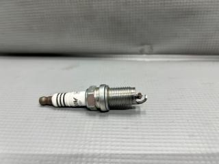 Свеча зажигания Nissan ELGRAND E52, TE52, TNE52 QR25 HB6AIX-11P 2 ракурс