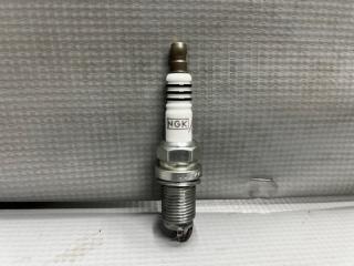 Свеча зажигания Nissan ELGRAND E52, TE52, TNE52 QR25 HB6AIX-11P 3 ракурс