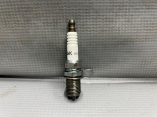 Свеча зажигания Bmw 5-SERIES E39 M54B22 BKR6EQUP, R5 4 ракурс