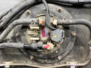 Бензобак Mitsubishi DION CR6W 4G94 MR487415 4 ракурс