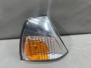 Габарит правый передний Toyota GRANVIA VCH16 5VZ 81511-26090, 26-97 2 ракурс