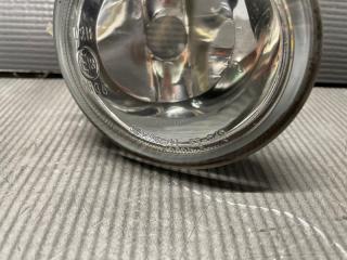 Туманка правая передняя Toyota COROLLA SPACIO NZE121 81211-52050, 52-040 2 ракурс