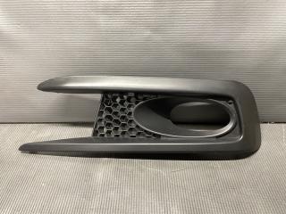 Заглушка бампера левая передняя Honda STEPWGN RK5 R20A 71108-SZW-J0 1 ракурс