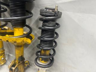 Стойка Subaru LEGACY BL5 EJ20 4 ракурс Стойка Subaru LEGACY BL5 EJ20 4 ракурс