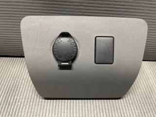 Прикуриватель Toyota PRIUS ZVW30 2ZR 58818-47030 1 ракурс