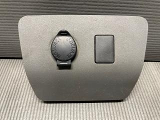 Прикуриватель Toyota PRIUS ZVW30 2ZR 58818-47030 1 ракурс