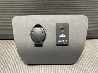 Прикуриватель Toyota PRIUS ZVW30 2ZR 58818-47030 1 ракурс