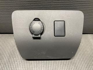 Прикуриватель Toyota PRIUS ZVW30 2ZR 58818-47030 1 ракурс