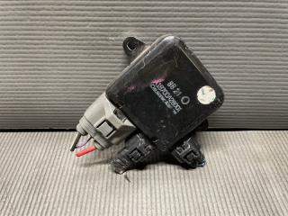 Запчасть блок управления вентилятором охлаждения Nissan FUGA