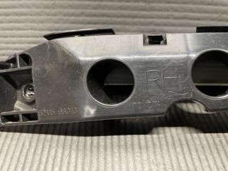 Крепление бампера правое переднее Toyota WISH ZNE10 1ZZ 52116-68010 4 ракурс