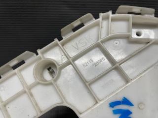 Крепление бампера правое переднее Toyota VOXY ZRR70 3ZR 52115-28140 3 ракурс