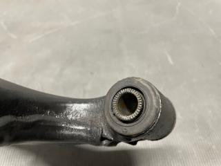 Рычаг левый передний Toyota AVENSIS AZT250 1AZ 48069-05070 4 ракурс