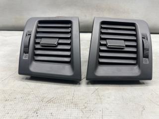 Воздуховод Toyota VOXY AZR60 1AZ 2 ракурс