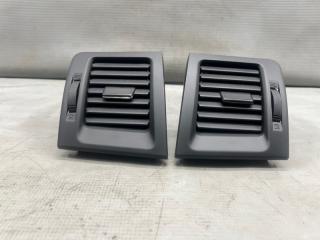 Воздуховод Toyota VOXY AZR60 1AZ 2 ракурс