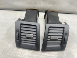 Воздуховод Toyota VOXY AZR60 1AZ 1 ракурс