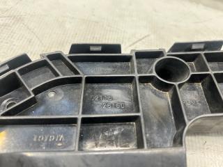 Крепление бампера левое переднее Toyota VOXY ZRR70 3ZR 52116-28160 4 ракурс