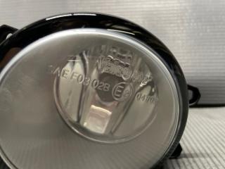 Туманка левая передняя Toyota ISIS ZGM10 812200D041, 04709 2 ракурс