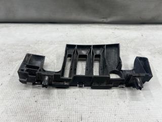 Крепление бампера правое переднее Toyota ALPHARD ANH10, ANH15, MNH10, MNH15 2AZ 52115-58010 4 ракурс