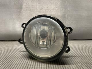 Запчасть туманка передняя правая Toyota RACTIS