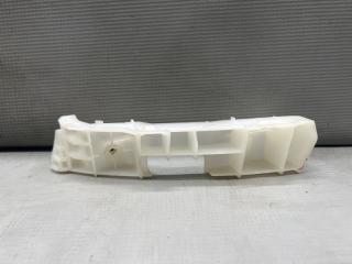 Запчасть крепление бампера переднее левое Nissan CUBE