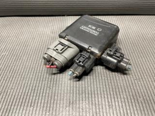 Блок управления вентилятором охлаждения Nissan FUGA Y50 VQ25 21493-EH10A, A18700A28001 3 ракурс